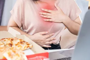 Reflukss: simptomi un ārstēšana