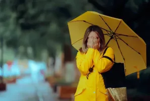 Pavasara depresija: kāpēc tā rodas un kā to novērst