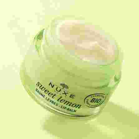 NUXE Sweet Lemon lūpu balzams, 15 g