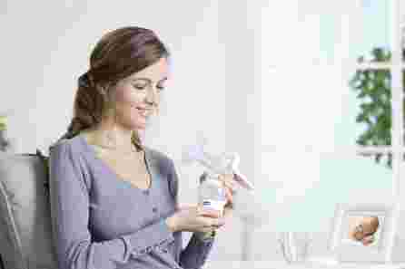CHICCO Natural Feeling manual breast pump, 1 pcs.