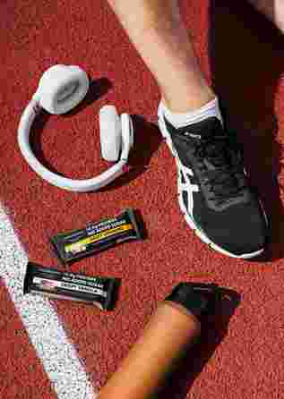 THE BEGINNINGS Protein 30% Chocolate Peanuts bar, 50 g