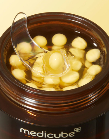 MEDICUBE Deep Vita C Capsule face cream, 55 g