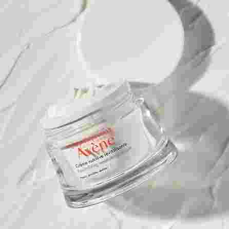 AVENE Revitalizing Nourishing sejas krēms, 50 ml