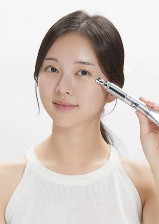 VT COSMETICS Reedle Shot Vita-Light acu krēms, 15 ml