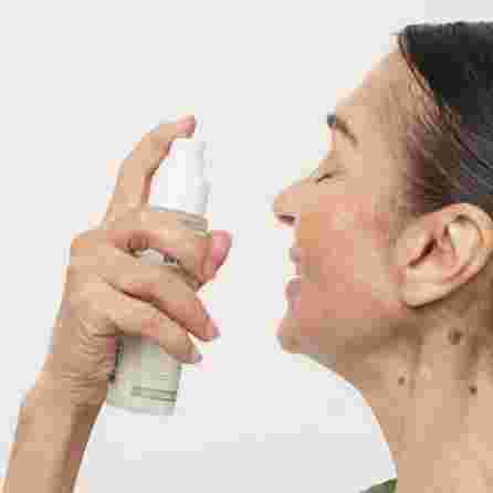 NOVEXPERT  Perfection Radiance izsmidzināms līdzeklis, 60 ml