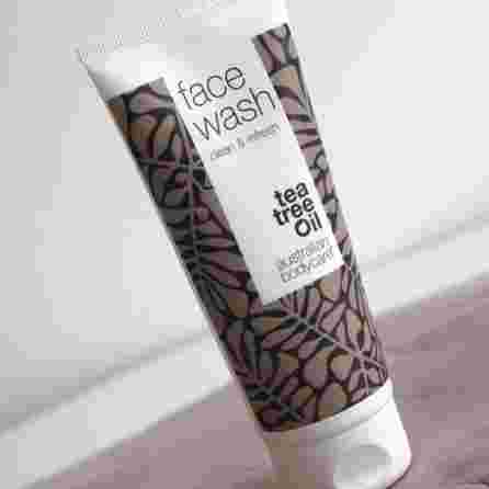 AUSTRALIAN BODYCARE Tea Tree Oil cleansing gel for face, 100 ml