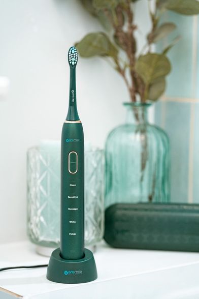 OROMED Oro-Brush Green elektriskā zobu birste, 1 gab.
