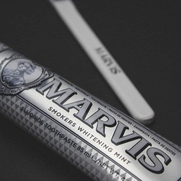 Marvis Smokers Whitening Mint zobu pasta, 85 ml