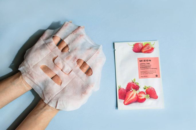 MIZON Joyful Time Strawberry sejas maska, 23 g - 2