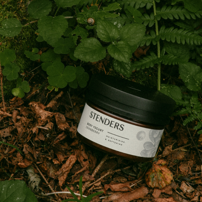 STENDERS Dzērvene ķermeņa jogurts, 220 ml - 2
