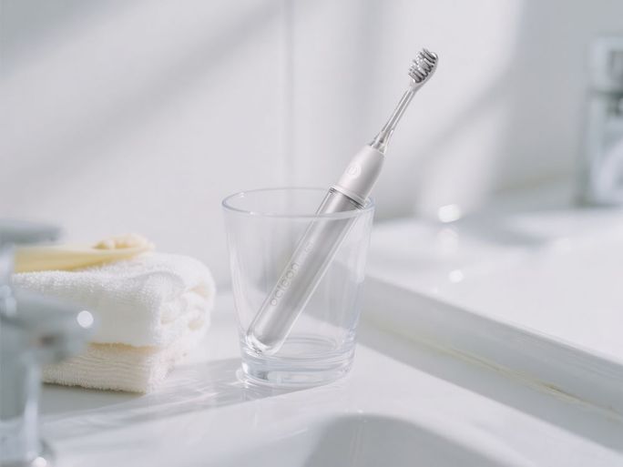 OCLEAN Ease Pro Silver elektriskā zobu birste, 1 gab. - 4