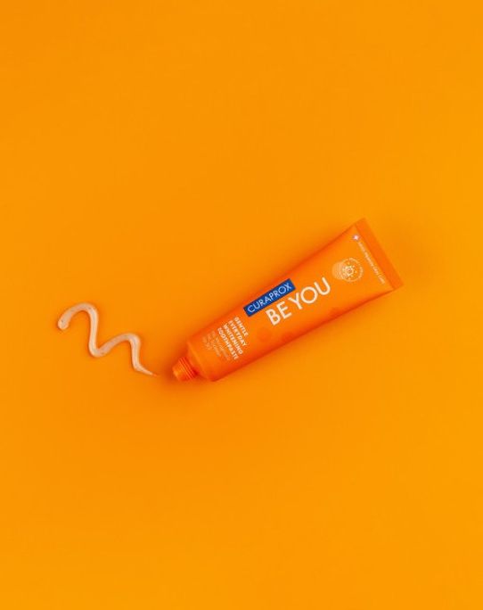 CURAPROX BE YOU persiks + aprikoze, balinoša zobu pasta, 60 ml - 4