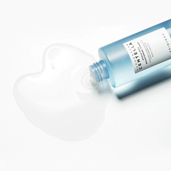 SKIN1004 Madagascar Centella Hyalu-Cica Brightening toniks, 210 ml - 2