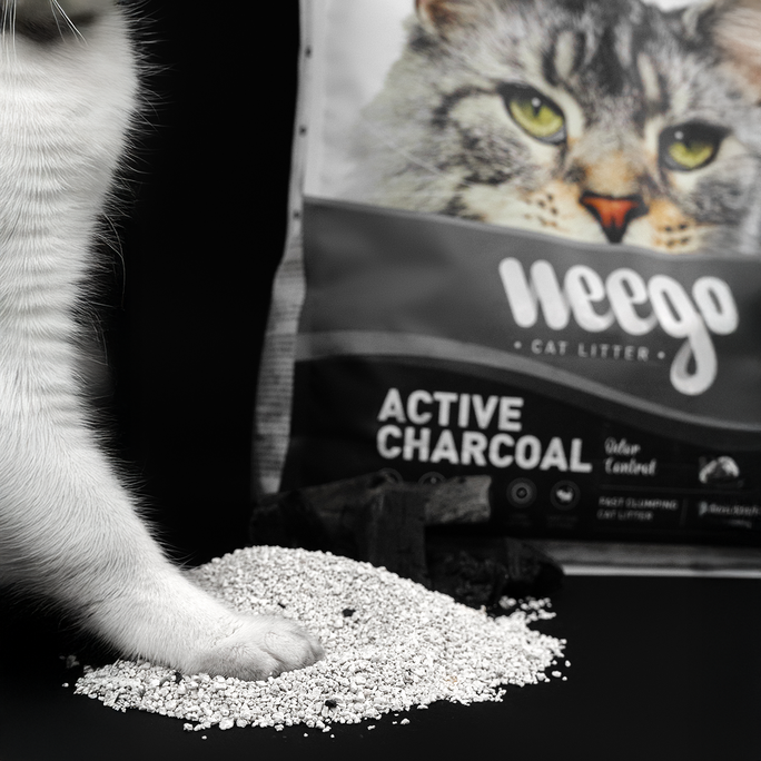 WEEGO Charcoal cementējošās smiltis kaķiem, 5 L - 2