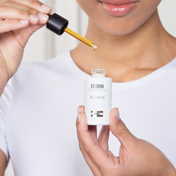ISDIN Isdinceutics Flavo-C serums, 20 ml - 3