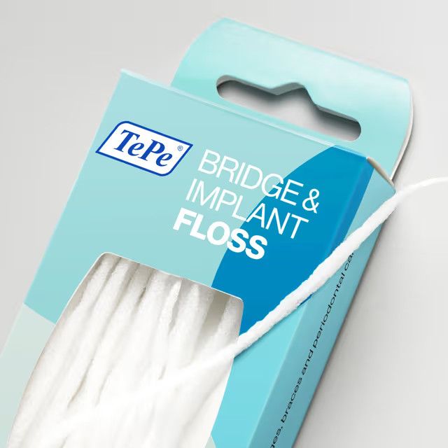 TEPE Bridge & Implant  dantų siūlas, 30 vnt. - 2