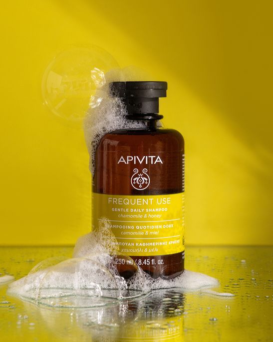 APIVITA Chamomile & Honey šampūns, 250 ml - 2